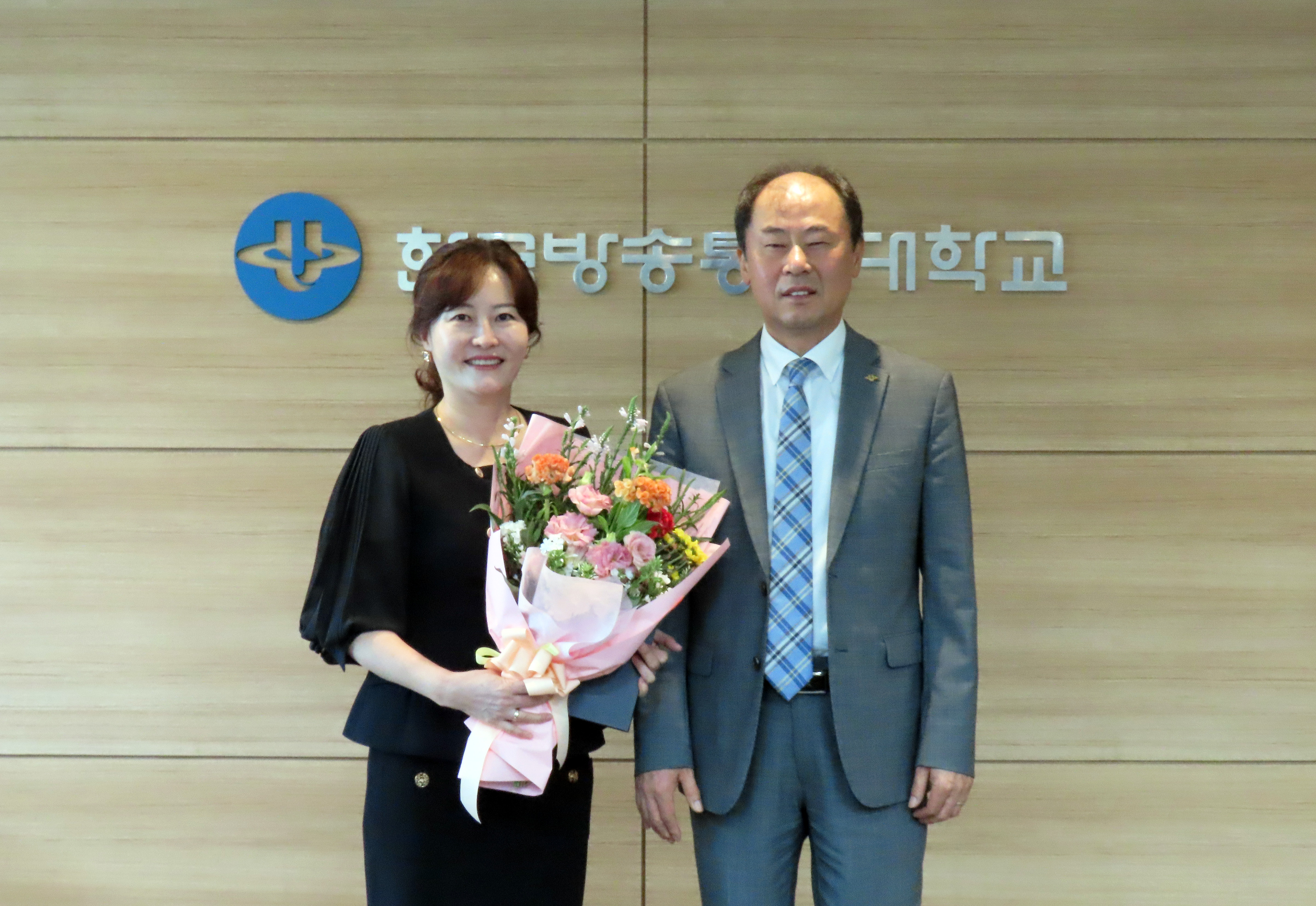 프라임칼리지 특임교수 임명장 수여식 개최  대표이미지