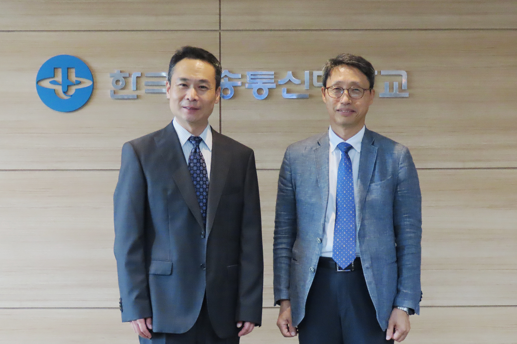 상하이개방대(SOU), 방송대 내방  대표이미지